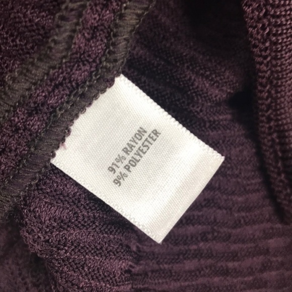 ST.JOHN COLLECTION Sculpted Texture Knit Cardigan - Picture 8 of 8